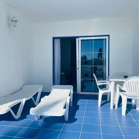Aguazul - A Pie De Piscina Y Vistas Al Mar * Puerto del Carmen (Lanzarote)