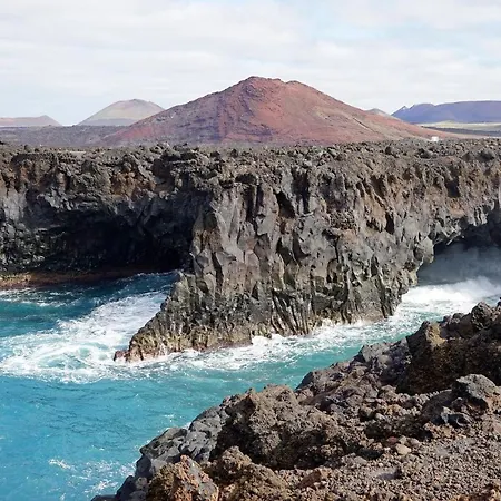 Aguazul - A Pie De Piscina Y Vistas Al Mar Appartement Puerto del Carmen (Lanzarote)
