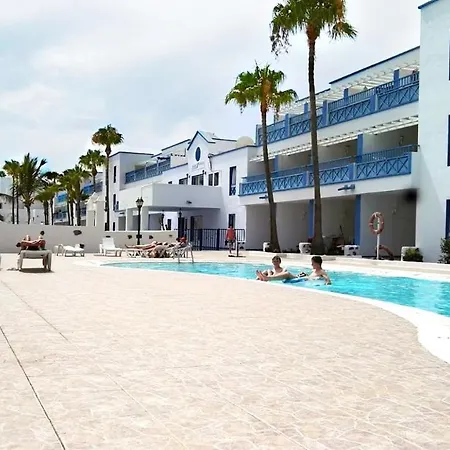 Aguazul - A Pie De Piscina Y Vistas Al Mar Daire *