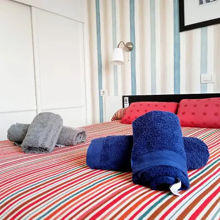 アパート Aguazul - A Pie De Piscina Y Vistas Al Mar