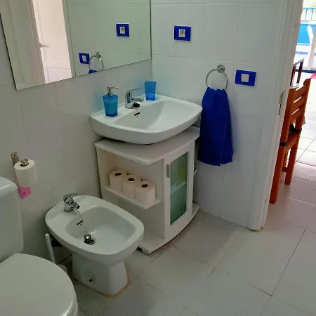 アパート Aguazul - A Pie De Piscina Y Vistas Al Mar *