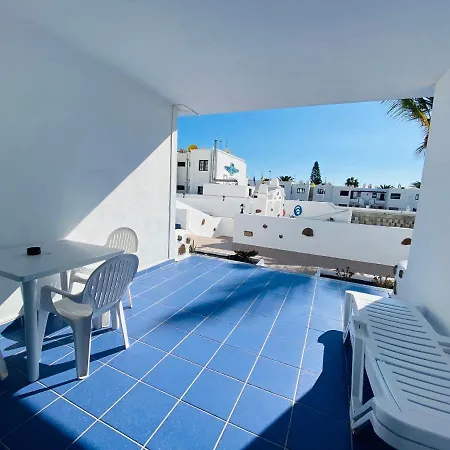 Daire Aguazul - A Pie De Piscina Y Vistas Al Mar Puerto del Carmen (Lanzarote)