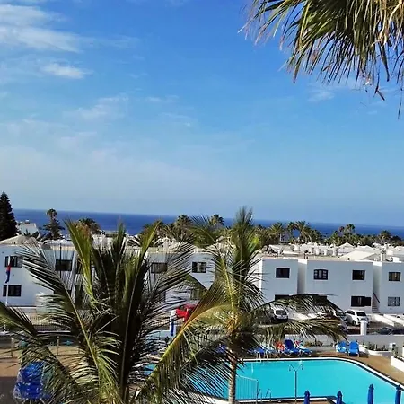 Aguazul - A Pie De Piscina Y Vistas Al Mar