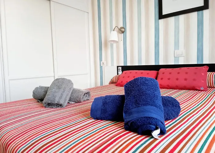 Apartment Aguazul - A Pie De Piscina Y Vistas Al Mar