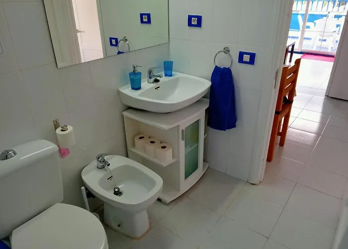 Apartment Aguazul - A Pie De Piscina Y Vistas Al Mar *